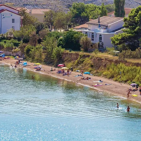 2 Bedroom Lovely In Vlasici